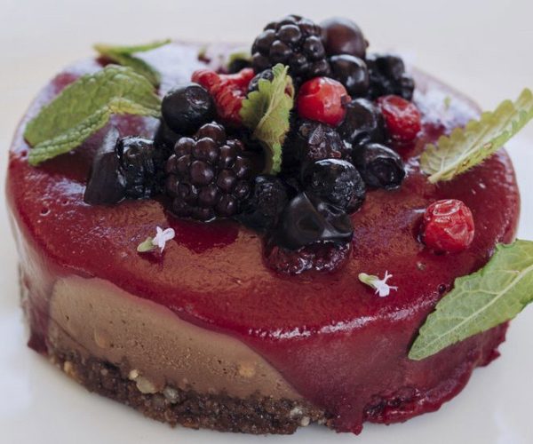 vegan raw chocolate cheesecake cal reiets table santanyi mallorca
